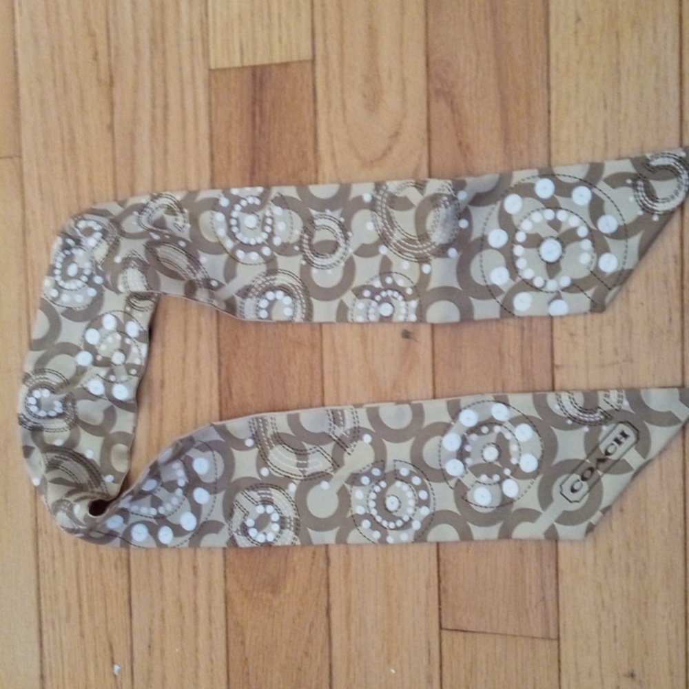 Coach scarf